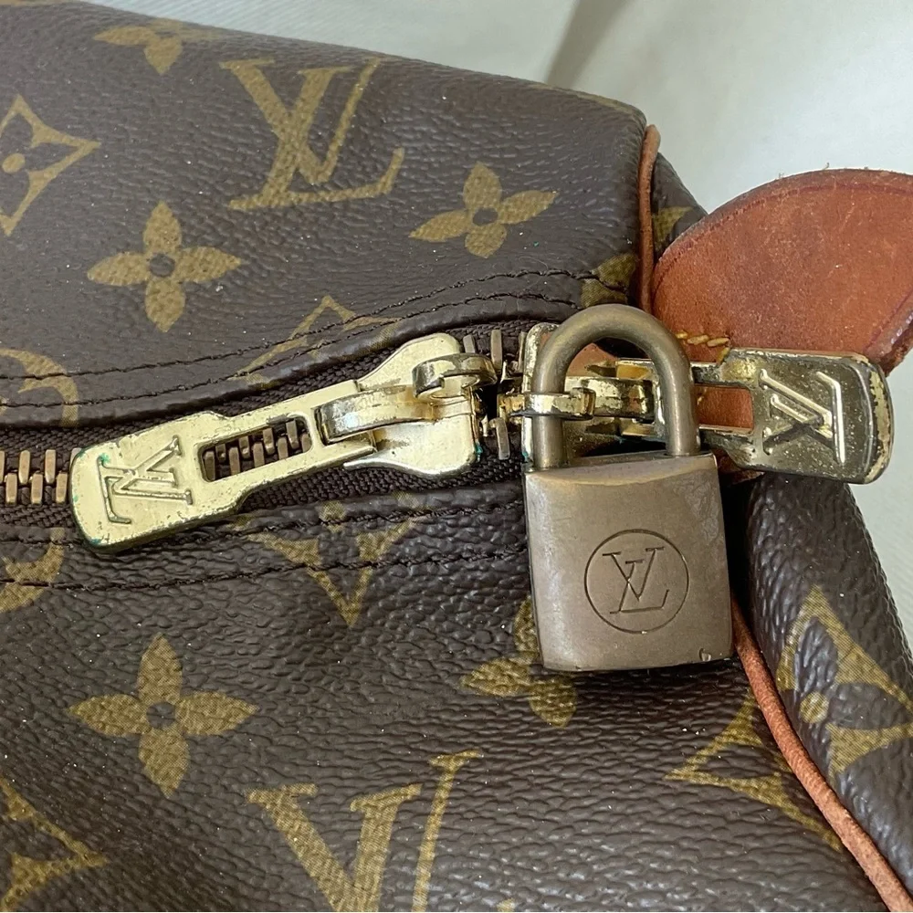 Authentic Louis Vuitton Keepall 55 Monogram Duffle Travel Bag Vintage